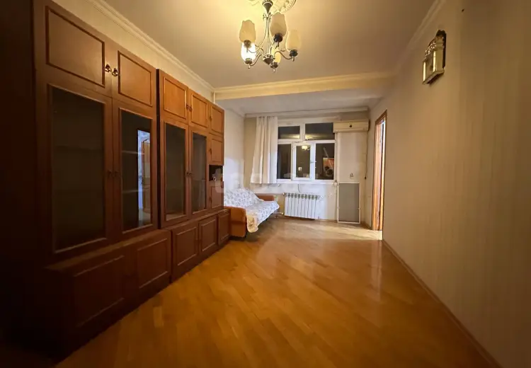 3 otaqlı mənzil , Bakı
