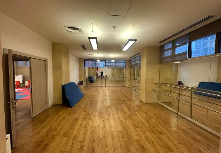 260 m² Obyekt / Ofis Satılır, Nərimanov, Bakı