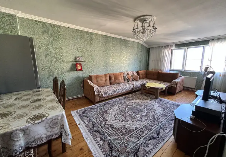 4 otaqlı mənzil , Bakı