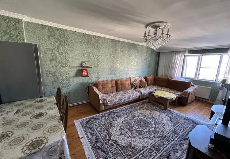 4 otaqlı mənzil , Bakı