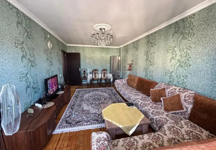 4 otaqlı mənzil , Bakı