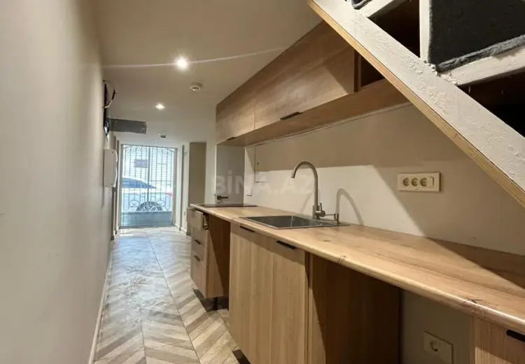 100 m² Obyekt / Ofis Kirayə (aylıq), Sahil qəs., Səbail, Bakı
