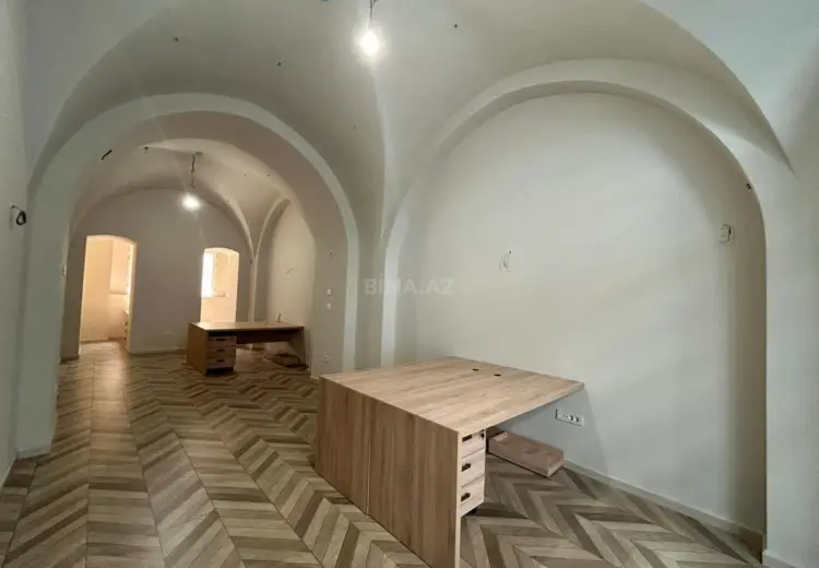 100 m² Obyekt / Ofis Kirayə (aylıq), Sahil qəs., Səbail, Bakı