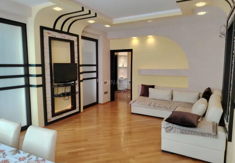 3 otaqlı mənzil Kirayə (aylıq), Nəsimi, Bakı