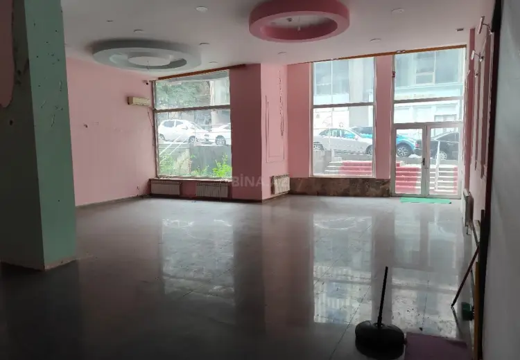650 m² Obyekt / Ofis Kirayə (aylıq), Nəsimi, Bakı