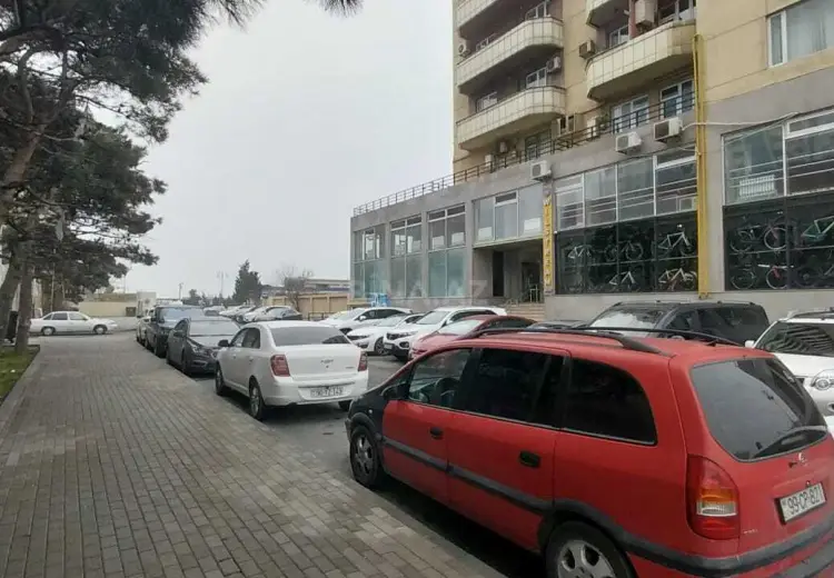 215 m² Obyekt / Ofis Satılır, Xətai, Bakı