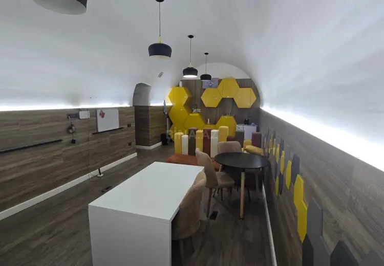 75 m² Obyekt / Ofis Kirayə (aylıq), Səbail, Bakı