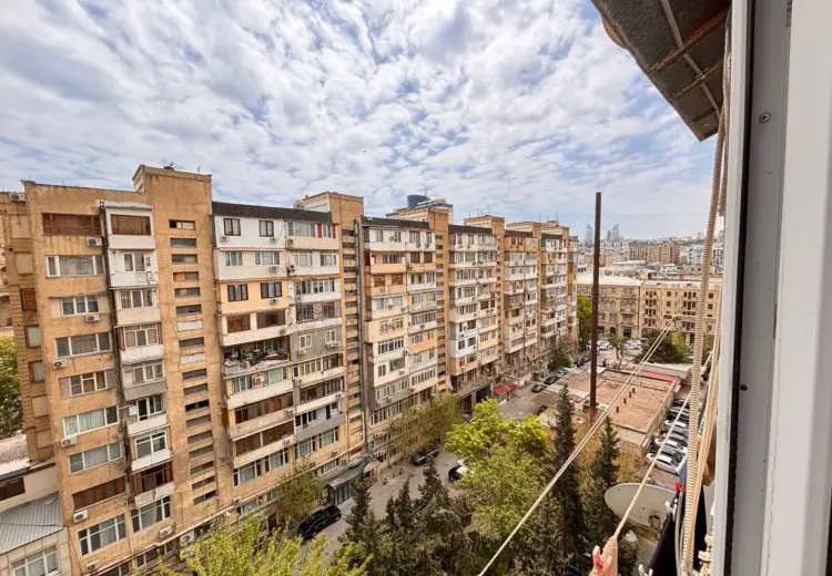 3 otaqlı mənzil Satılır, Sahil qəs., Nəsimi, Bakı