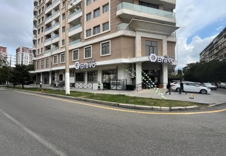 1200 m² Obyekt / Ofis Satılır, Montin qəs., Nərimanov, Bakı