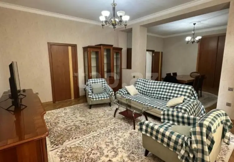 3 otaqlı mənzil , Bakı