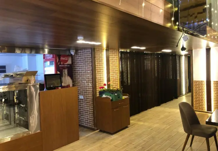 300 m² Obyekt / Ofis Satılır, 8-ci mikrorayon, Binəqədi, Bakı