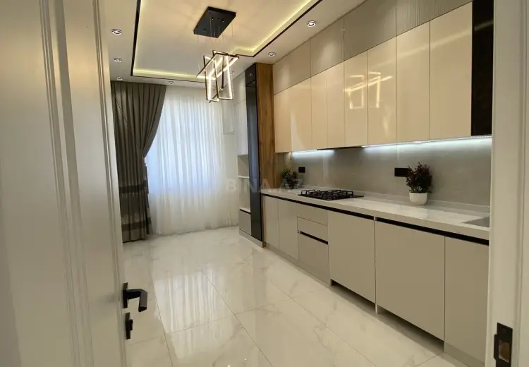 4 otaqlı mənzil Satılır, Yeni Yasamal qəs., Yasamal, Bakı
