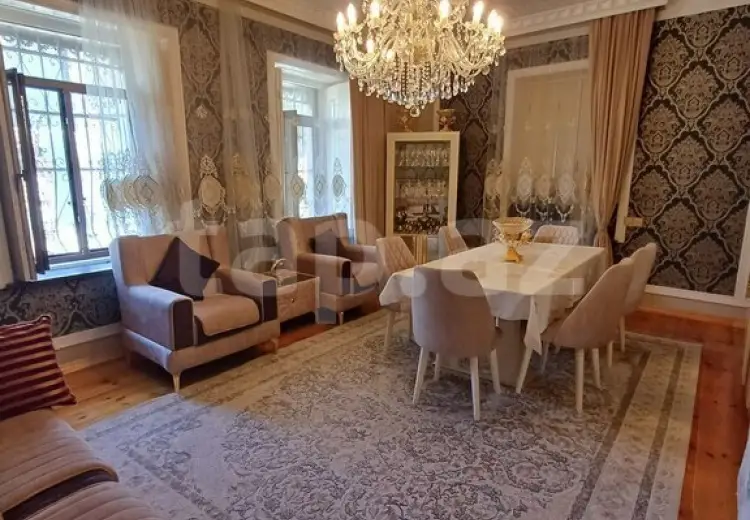 4 otaqlı mənzil , Gəncə