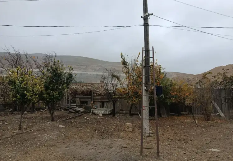 12000 m² Obyekt / Ofis Satılır, Siyəzən