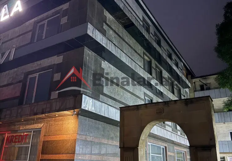 2400 m² Obyekt / Ofis Kirayə (aylıq), Quba