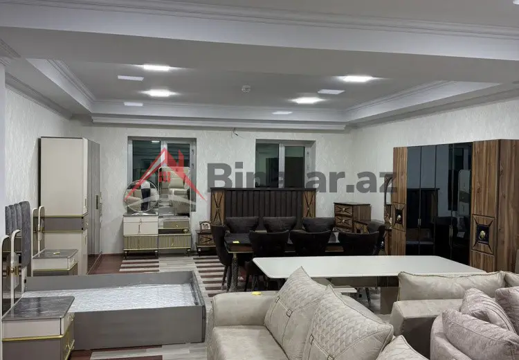 2400 m² Obyekt / Ofis Kirayə (aylıq), Quba