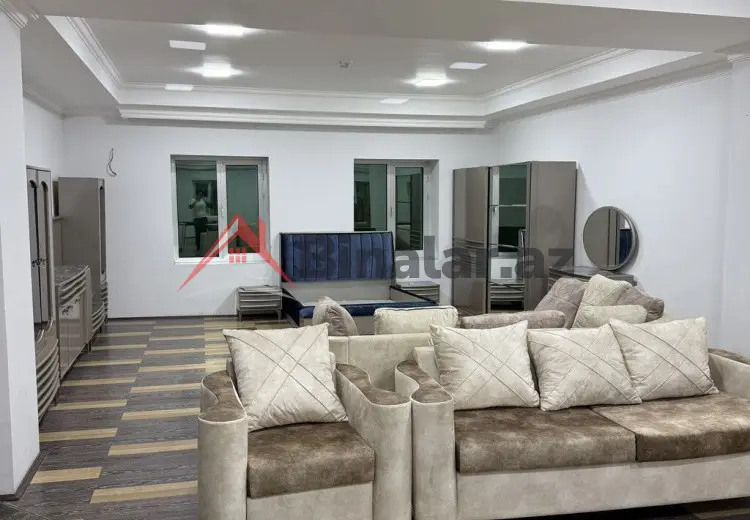 2400 m² Obyekt / Ofis Kirayə (aylıq), Quba