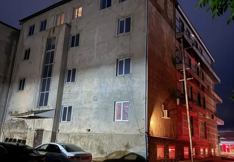 2400 m² Obyekt / Ofis Kirayə (aylıq), Quba