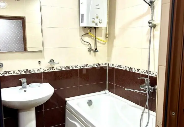 3 otaqlı mənzil , Bakı