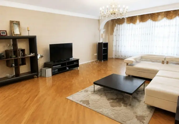 3 otaqlı mənzil Kirayə (aylıq), Nəsimi, Bakı