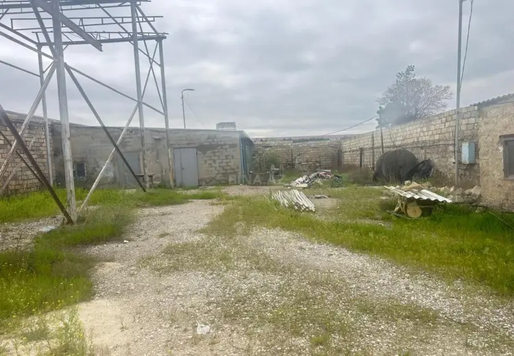 670 m² Obyekt / Ofis Satılır, Sumqayıt