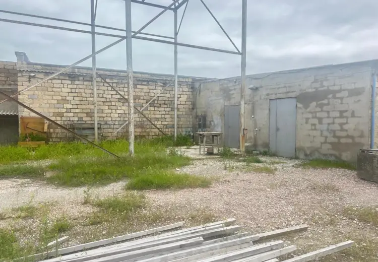 670 m² Obyekt / Ofis Satılır, Sumqayıt