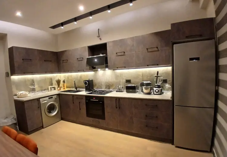 3 otaqlı mənzil Satılır, 8-ci kilometr, Nizami, Bakı