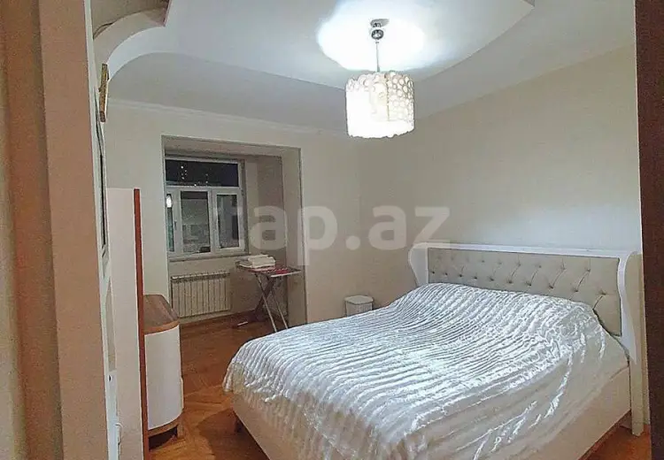2 otaqlı mənzil , Bakı