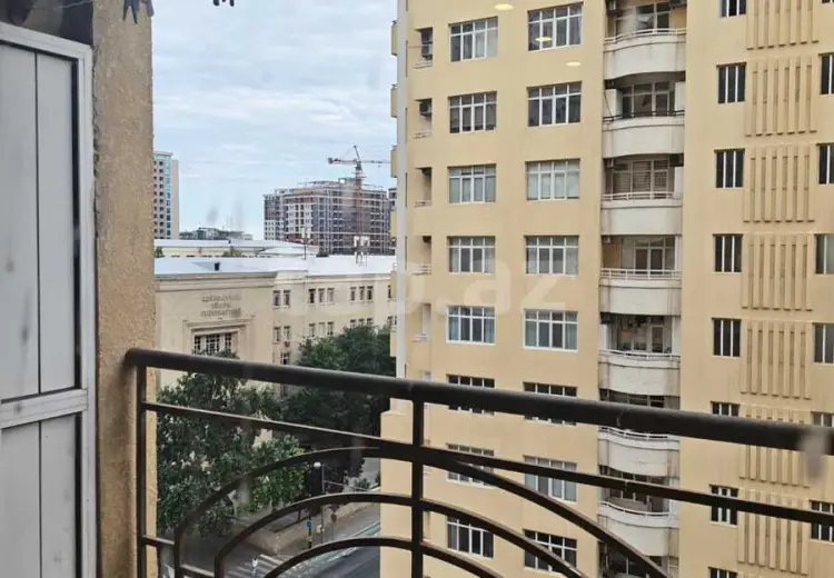 3 otaqlı mənzil , Nəsimi, Bakı