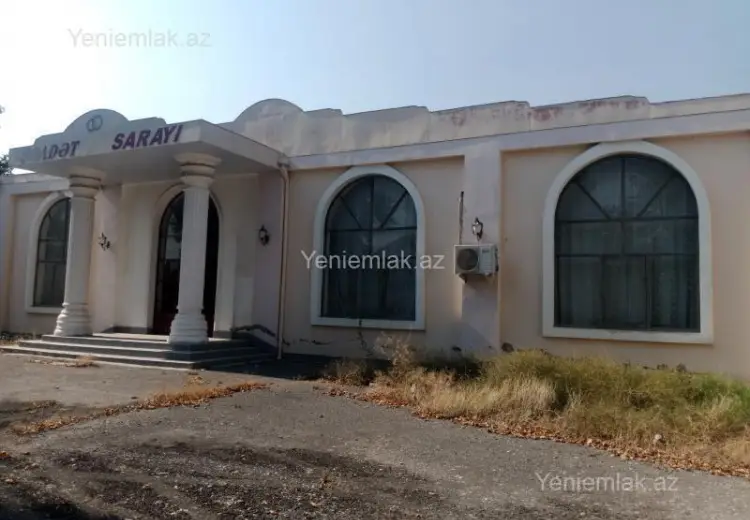 545 m² Obyekt / Ofis Kirayə (aylıq), Bərdə