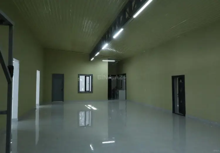 690 m² Obyekt / Ofis Kirayə (aylıq), Yevlax