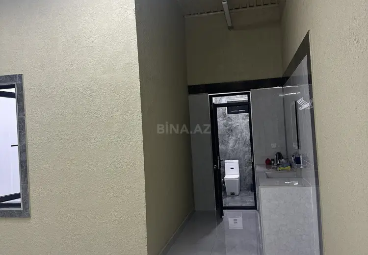 690 m² Obyekt / Ofis Kirayə (aylıq), Yevlax