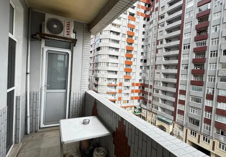 3 otaqlı mənzil , Bakı