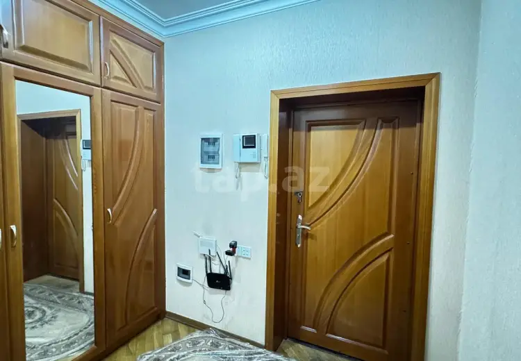 3 otaqlı mənzil , Bakı