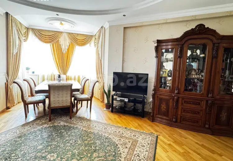 3 otaqlı mənzil , Bakı