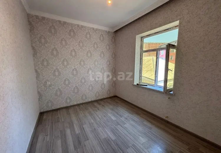 4 otaqlı mənzil , Bakı