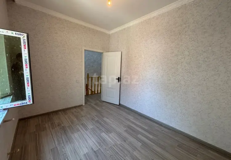 4 otaqlı mənzil , Bakı