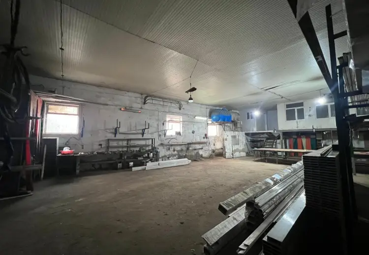 300 m² Obyekt / Ofis Satılır, Binəqədi, Bakı