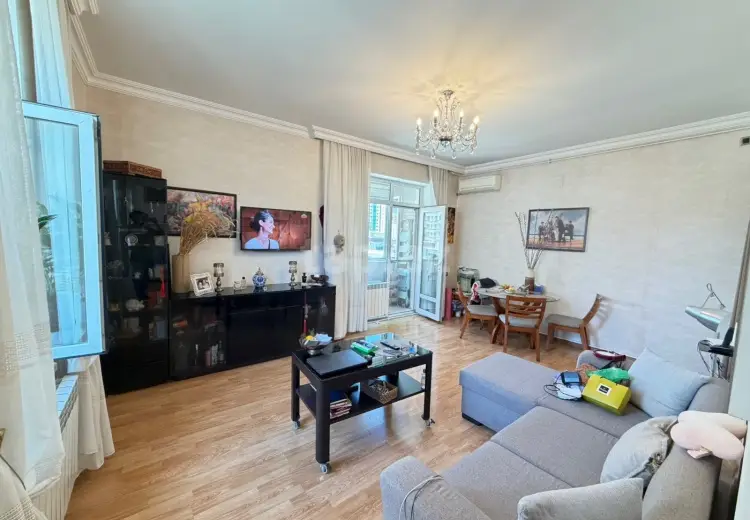 2 otaqlı mənzil , Bakı