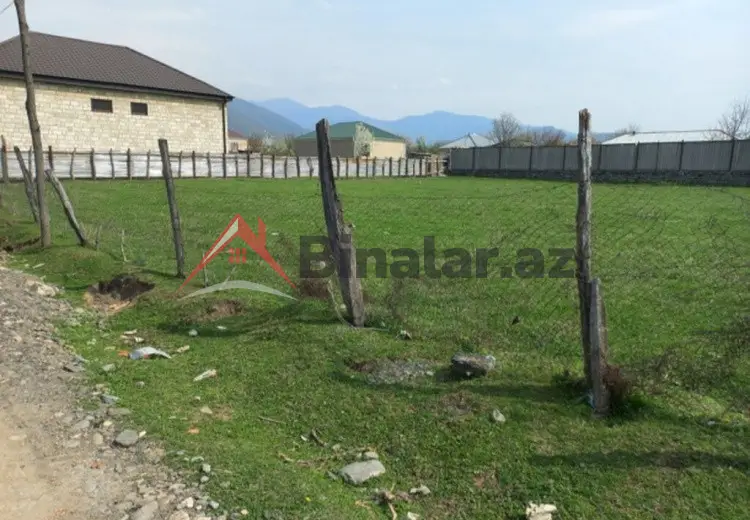 10 sot Torpaq Satılır, Balakən