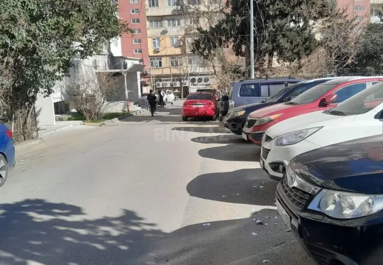 3 otaqlı mənzil Satılır, 8-ci mikrorayon, Binəqədi, Bakı