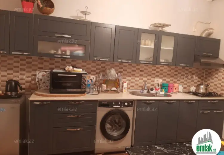 2 otaqlı mənzil Satılır, Qax