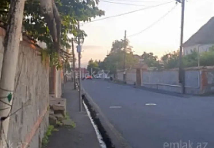2 otaqlı mənzil Satılır, Qax