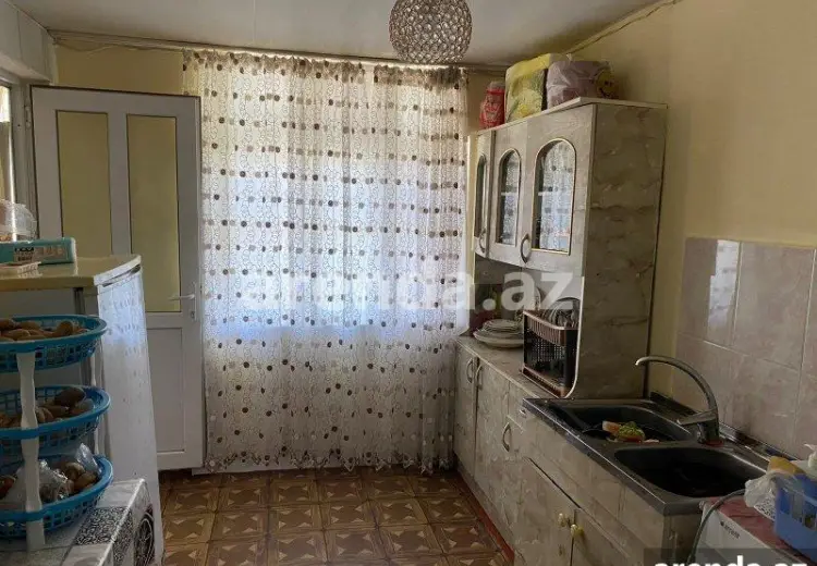 3 otaqlı mənzil Satılır, Zərdab