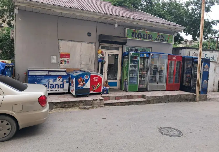 42 m² Obyekt / Ofis Satılır, 8-ci mikrorayon, Binəqədi, Bakı