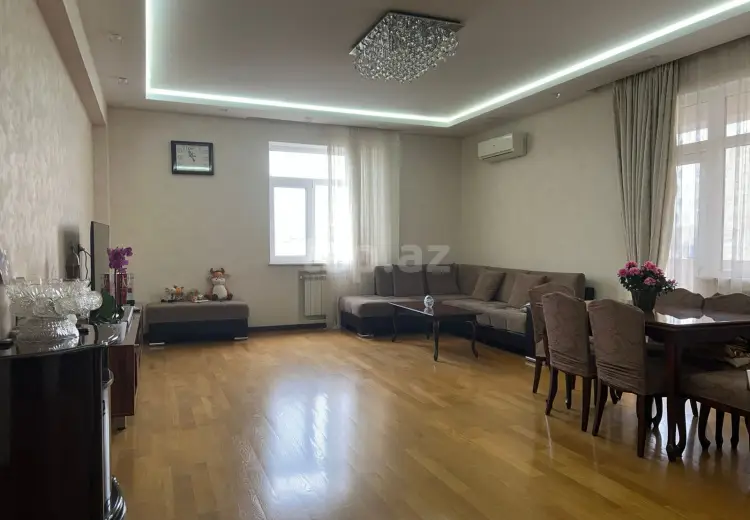 4 otaqlı mənzil , Bakı