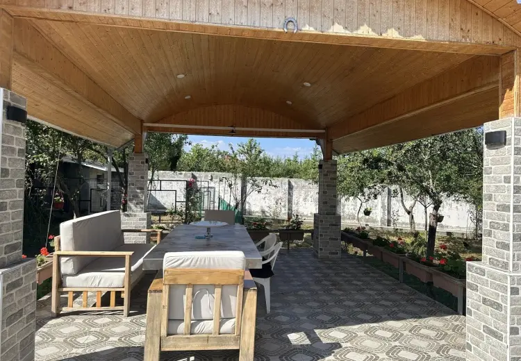 4 otaqlı mənzil Satılır, Şamaxı
