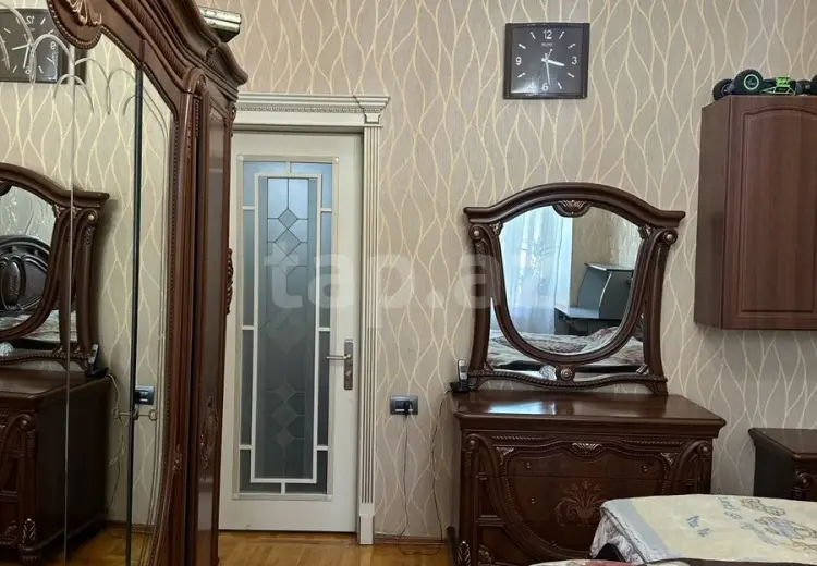 4 otaqlı mənzil , Bakı