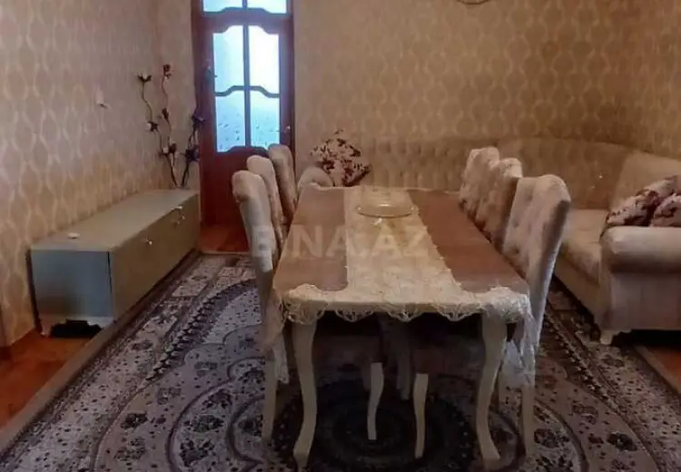 4 otaqlı mənzil Satılır, Gəncə