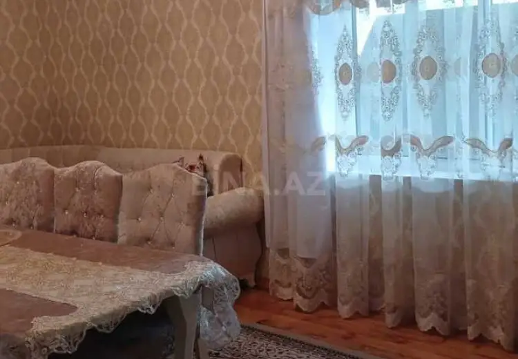 4 otaqlı mənzil Satılır, Gəncə